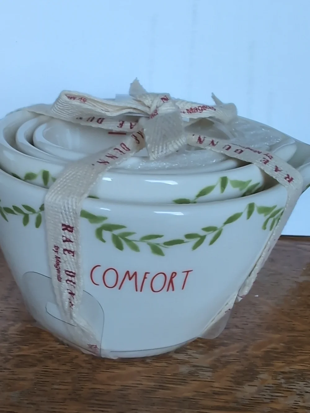 RAE DUNN Christmas Measuring Cups 4 pc. (Comfort, Merry, Cheer, Joy) Rare